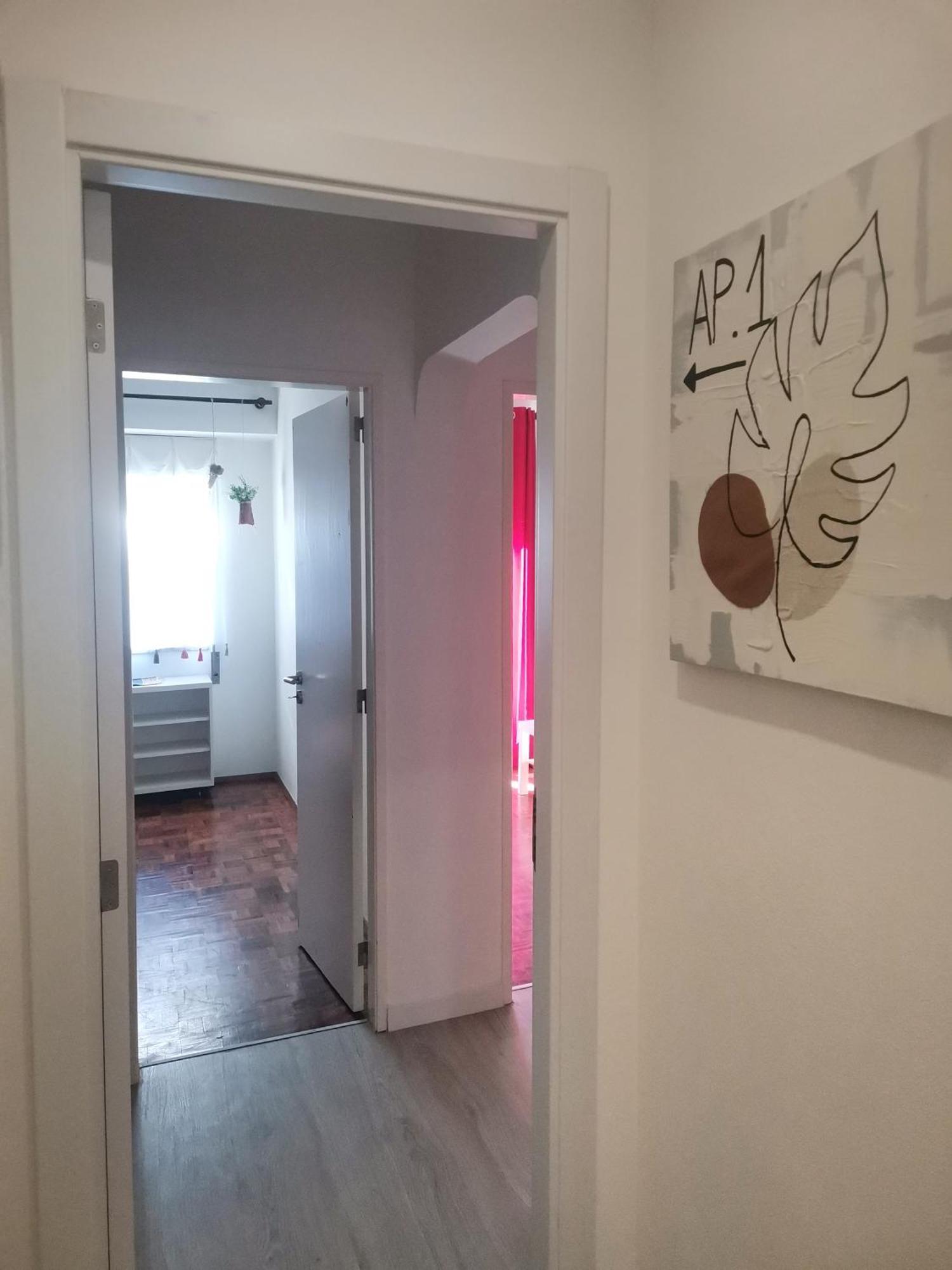 דירות לאגוּ‏ש Casa Da Rua מראה חיצוני תמונה